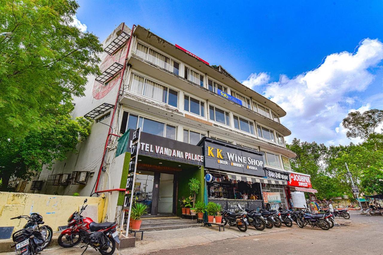 Hotel Vandana Palace Kota  Kültér fotó