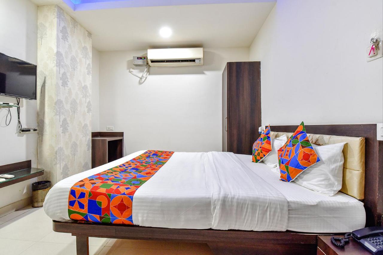 Hotel Vandana Palace Kota  Kültér fotó