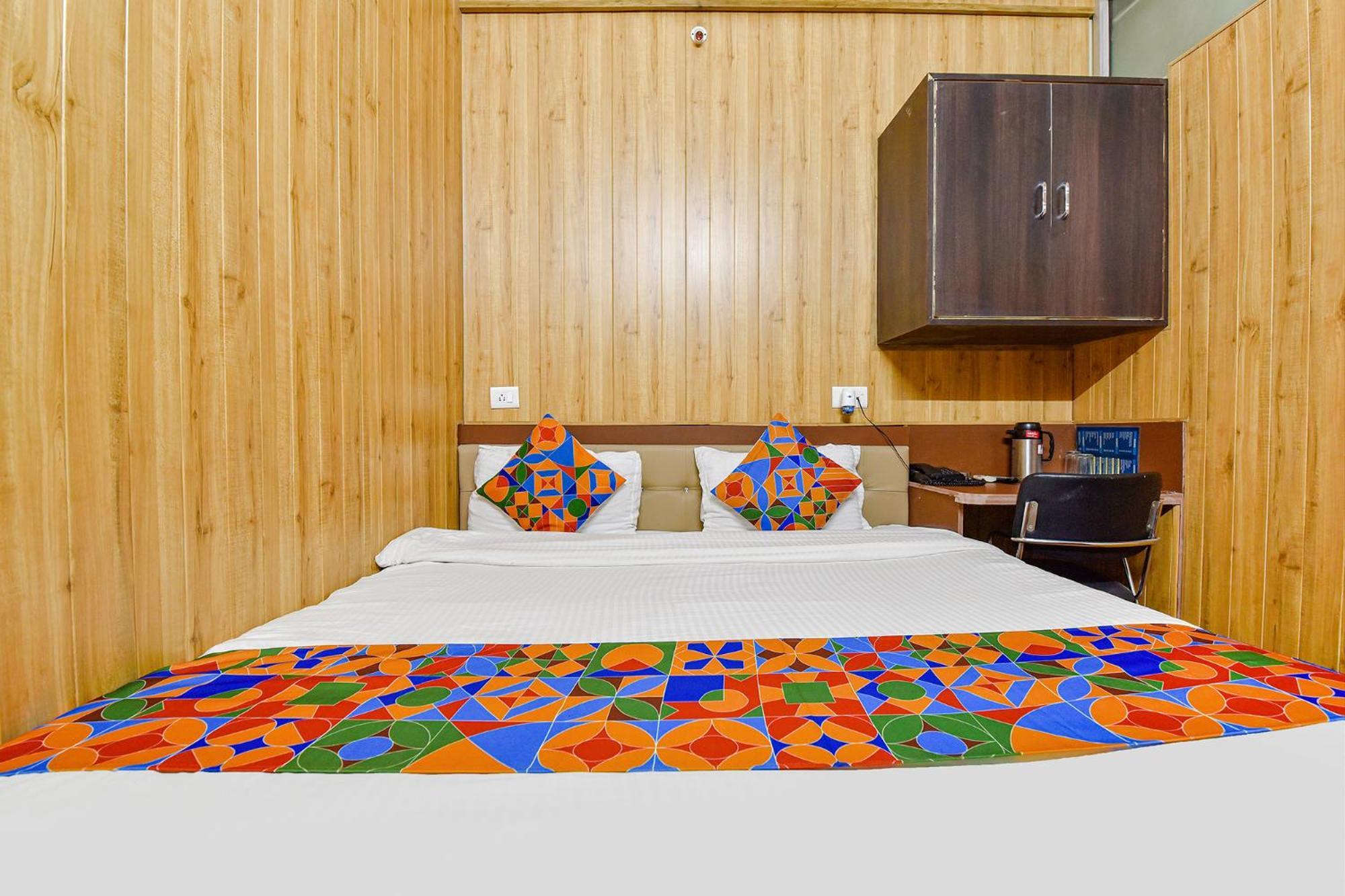 Hotel Vandana Palace Kota  Kültér fotó