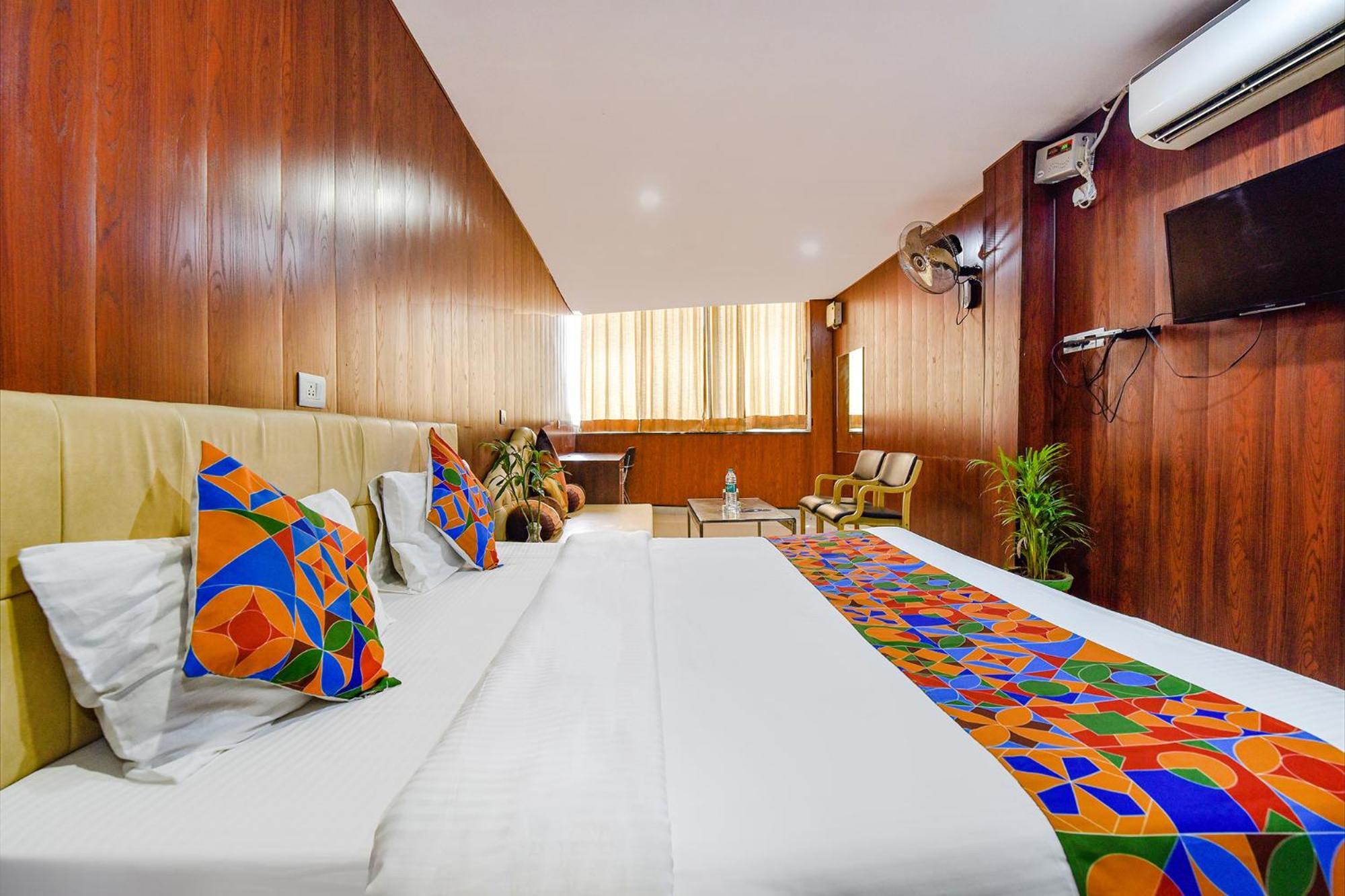 Hotel Vandana Palace Kota  Kültér fotó